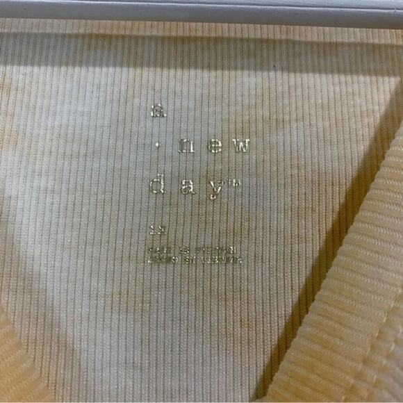 A New Day Women’s Basic Ribbed Tie Dye Tank Top Orange Tie Dye NWT - Picture 4 of 7